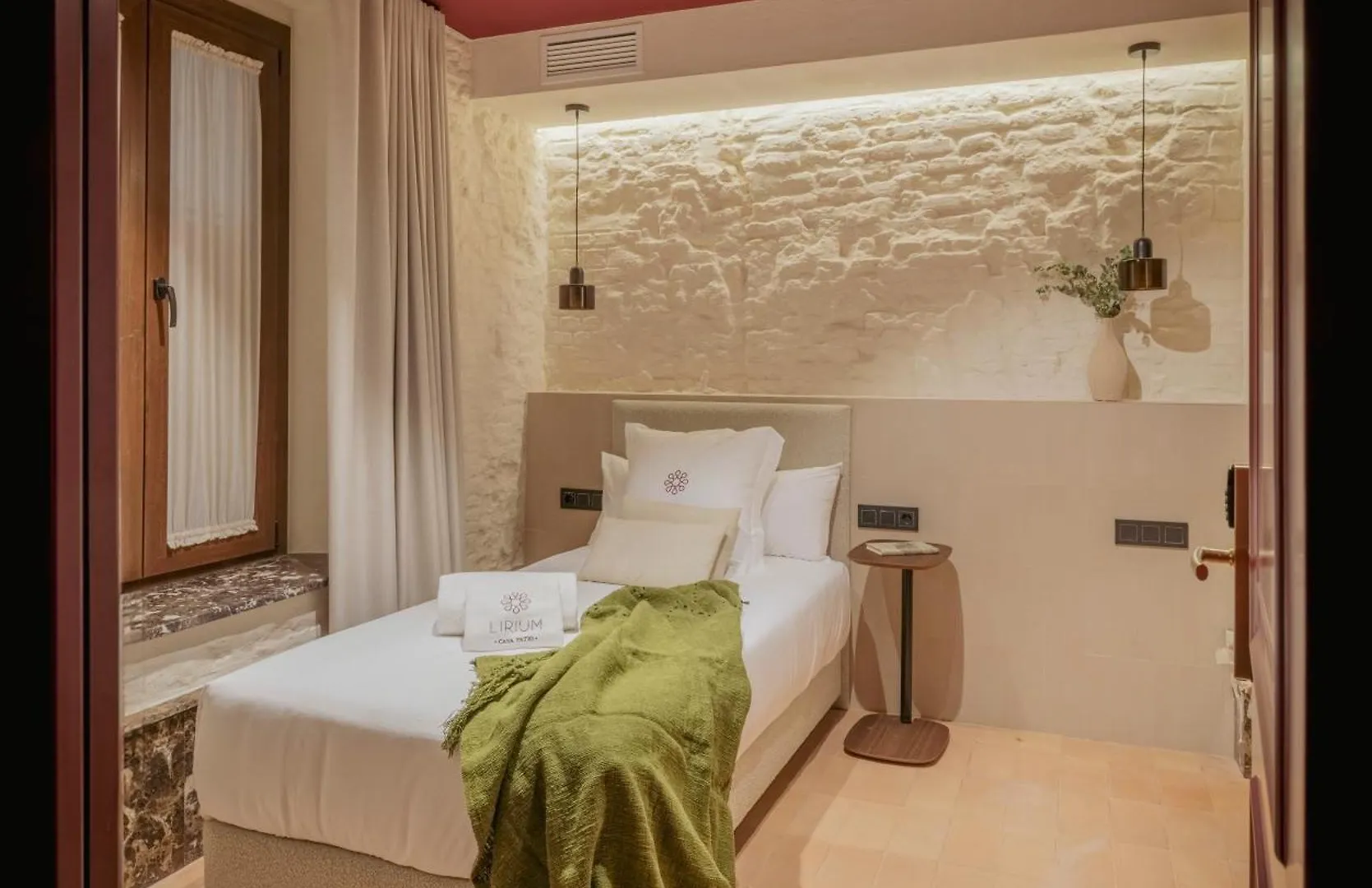 Lirium Casa Patio Hotel Sevilha 0*,