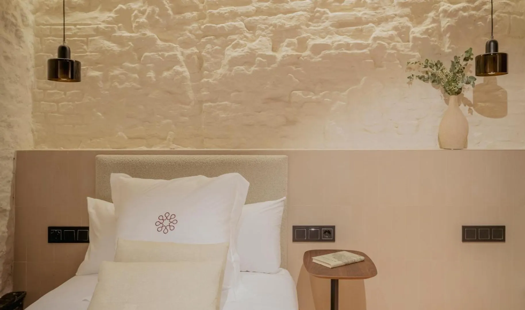 Lirium Casa Patio Hotel Seville Guest house