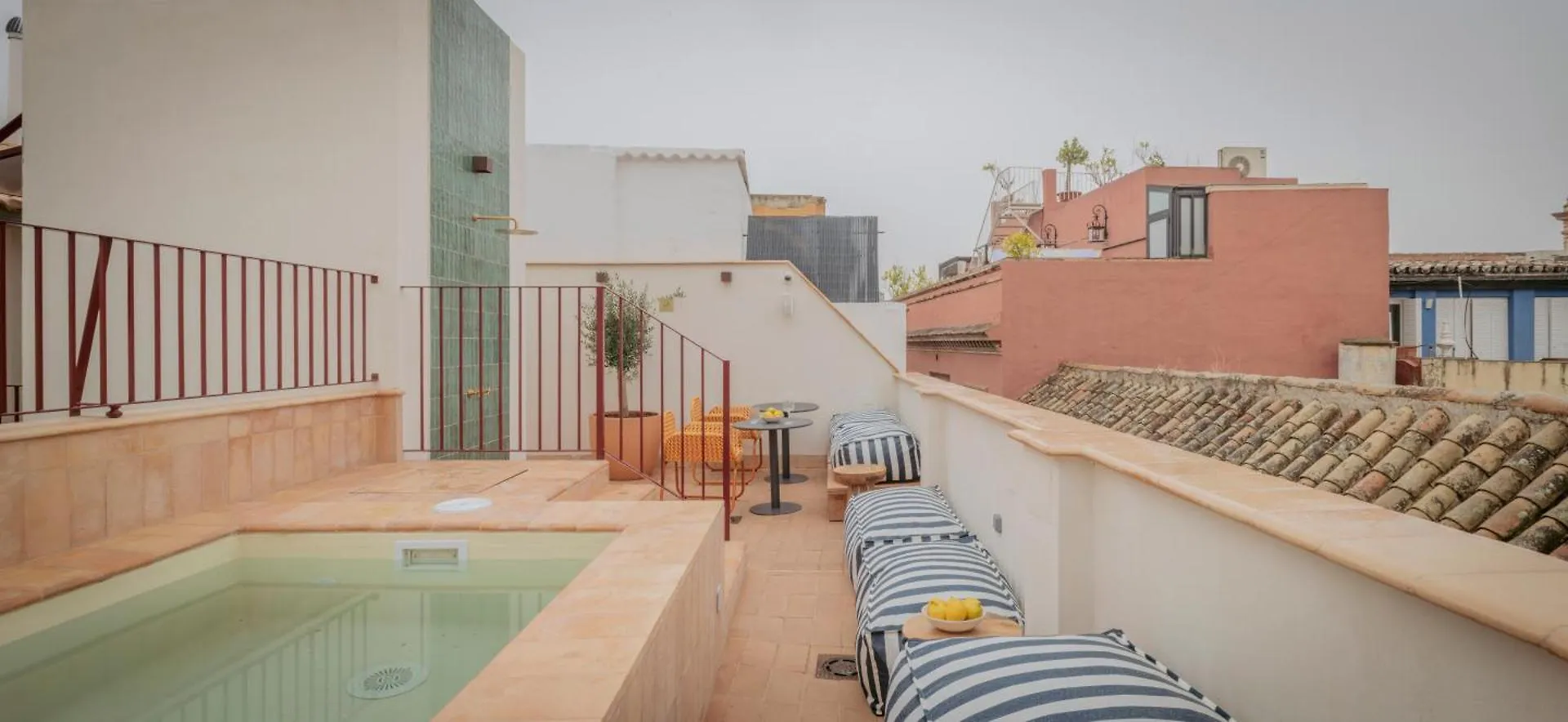 Lirium Casa Patio Hotel Seville 0*,  Spain